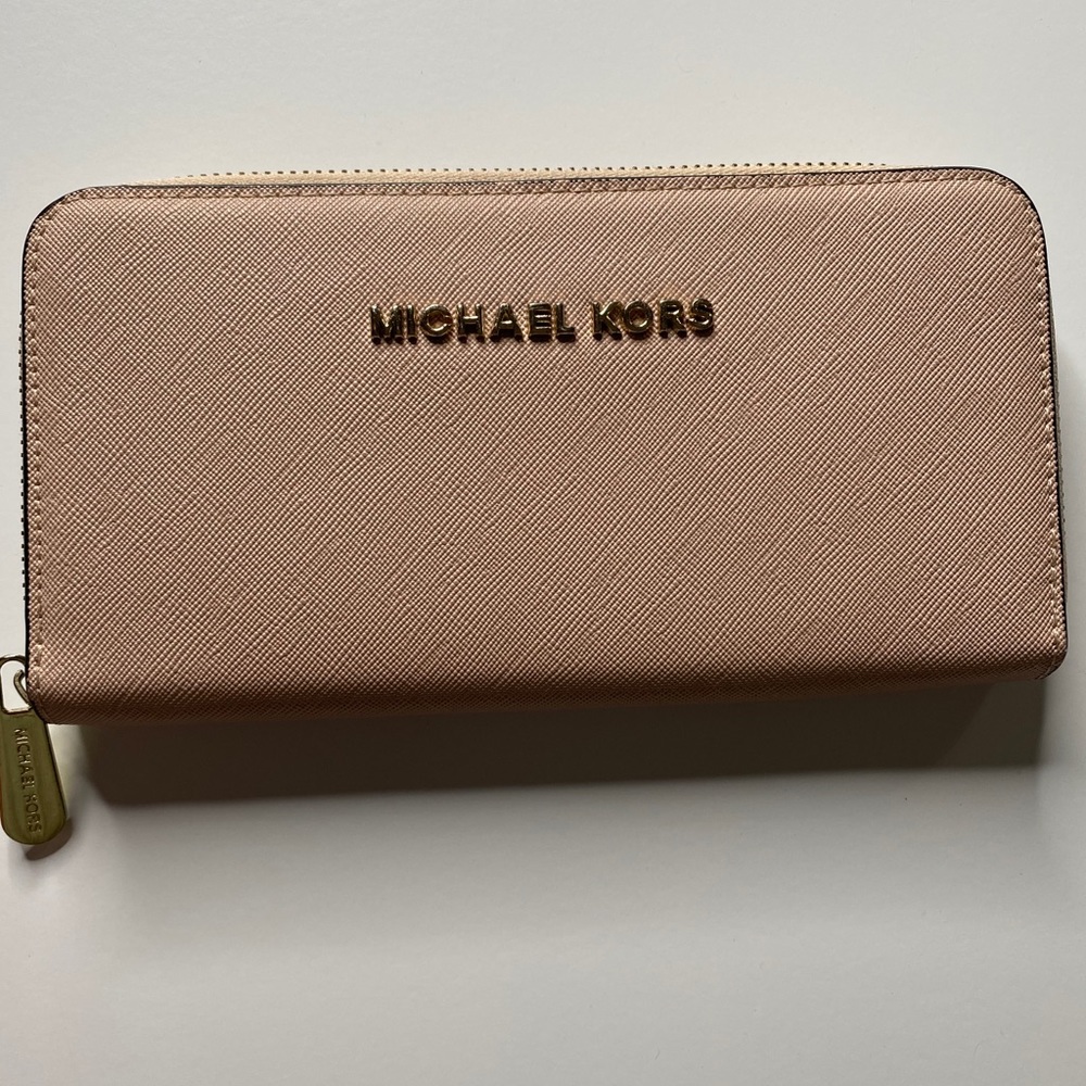 Michael Kors wallet